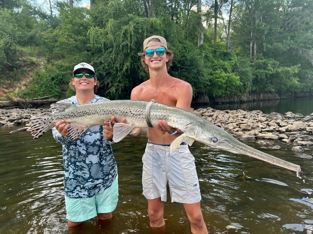 Gar Fishing Guide in Georgia- Flint River Fishing Guides